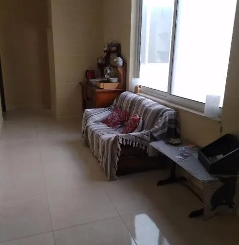 Séjour chez l'habitant Denis *